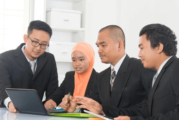 Cybergate team supporting Singapore businesses with website design